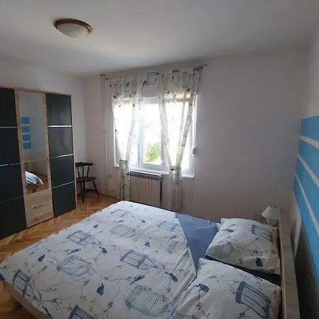 Ariana Apartment *